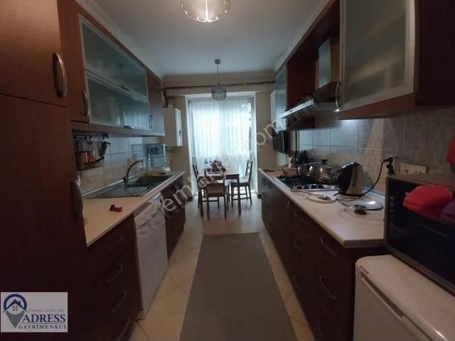 Ümraniye, İstanbul içerisinde satılık mülk