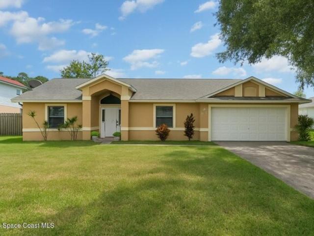 House for sale in Cocoa