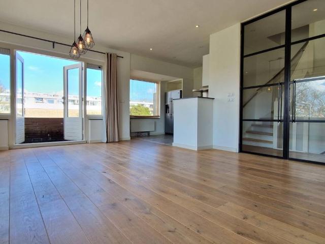 Appartement te huur in Hillegersberg-Schiebroek, Rotterdam