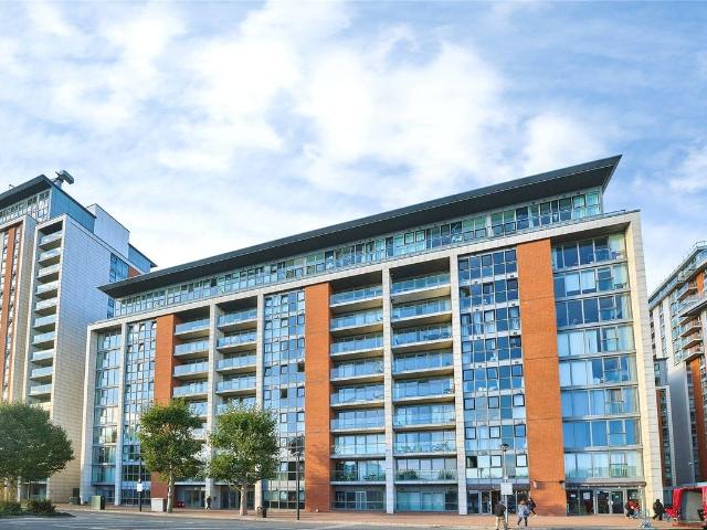 Apartment for rent in Custom House, Greater London