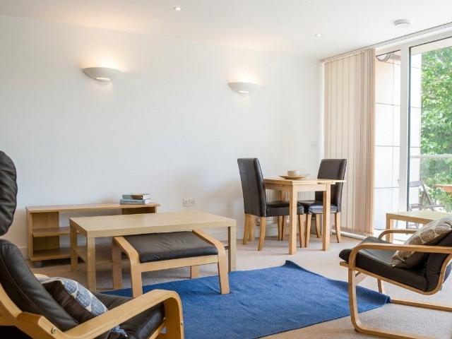 Studio for rent in Canning Town, Greater London