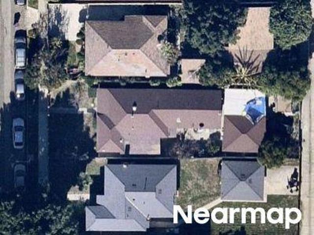 House for sale in Long Beach, California