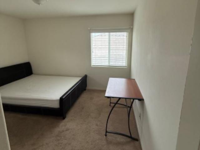 Room for rent in Alta Loma, Alta