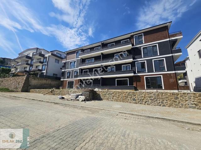 Gölcük, Kocaeli içerisinde satılık mülk