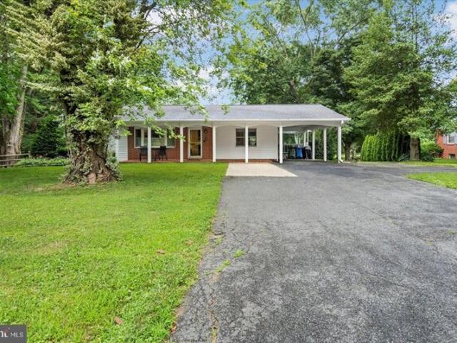 House for sale in Forest Hill
