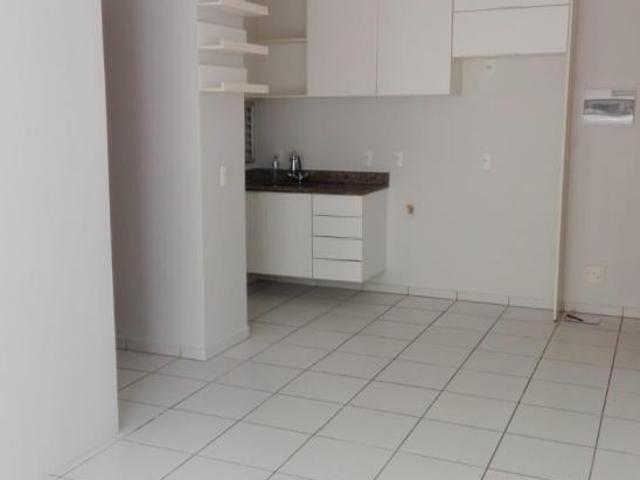 Apartamento venda em Região Geográfica Imediata do Distrito Federal, Região Integrada de Desenvolvimento do Distrito Federal e Entorno