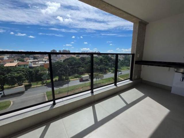 Apartamento venda em Região Geográfica Imediata do Distrito Federal, Região Integrada de Desenvolvimento do Distrito Federal e Entorno