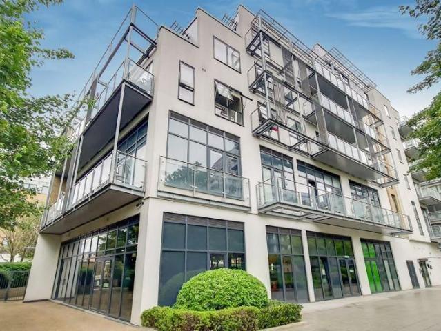 Apartment for rent in Bromley-by-Bow, Poplar Grove