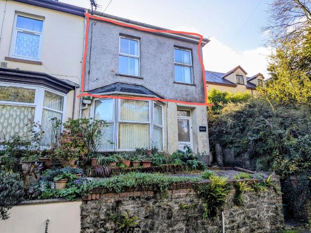 Apartment for rent in Llangynnwr, Carmarthen