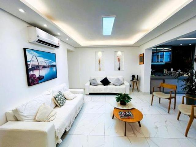 Apartamento venda em Região Geográfica Imediata do Distrito Federal, Região Integrada de Desenvolvimento do Distrito Federal e Entorno