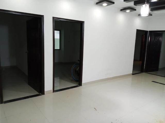 Apartment for sale in North Nazimabad Block E, نارتھ ناظم آباد ٹاؤن