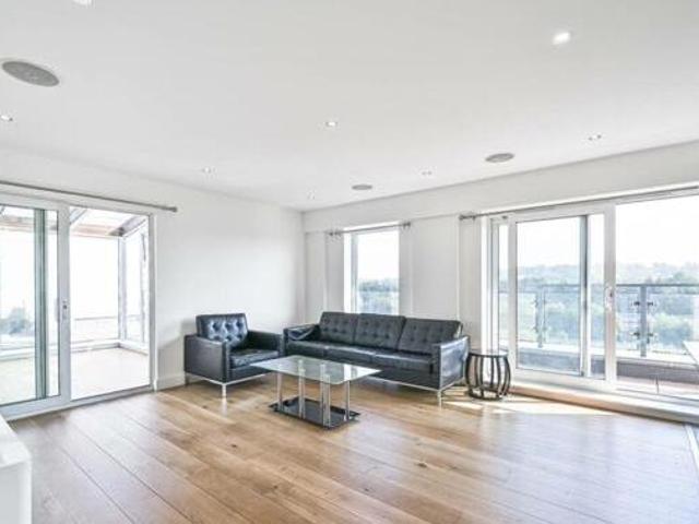 House for sale in Hertfordshire