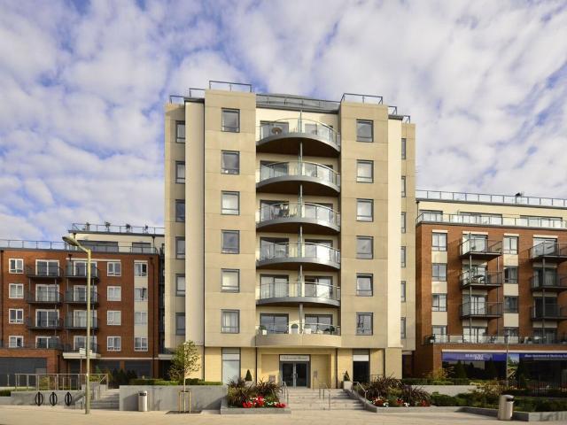 Apartment for rent in Colindale, Greater London