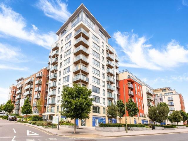 Apartment for rent in Colindale, Greater London