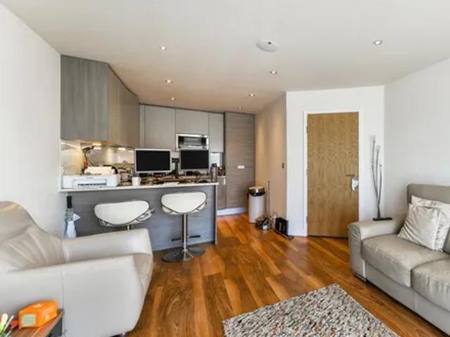 Apartment for rent in Colindale, Isle Of Man