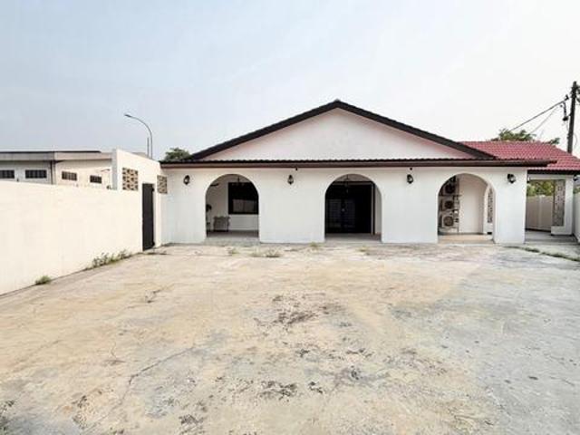 Terraced House for sale in Sungai Buloh, Shah Alam