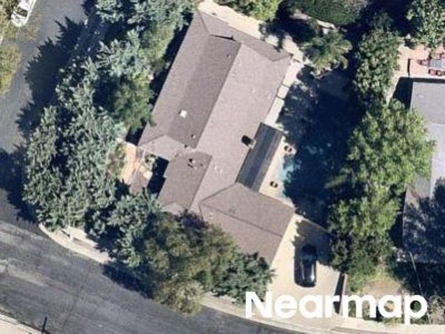 House for sale in Woodland Hills-Warner Center Neighborhood Council District, Canoga Park