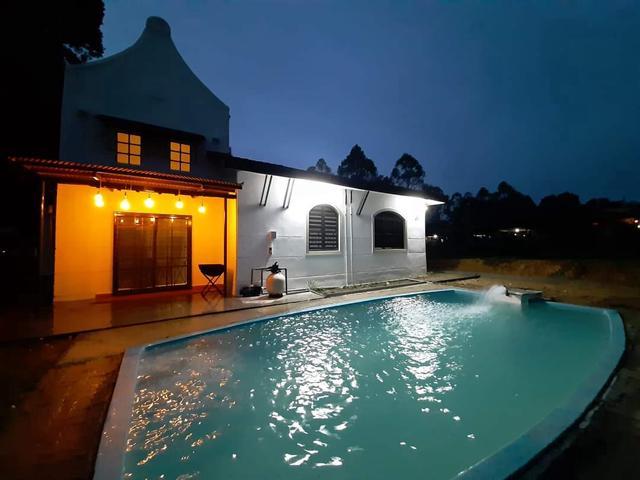 Bungalow for sale in Malaka