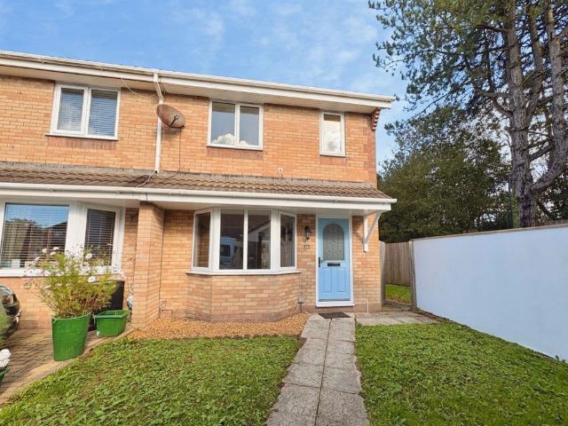 Apartment for rent in Sandfields, Port Talbot