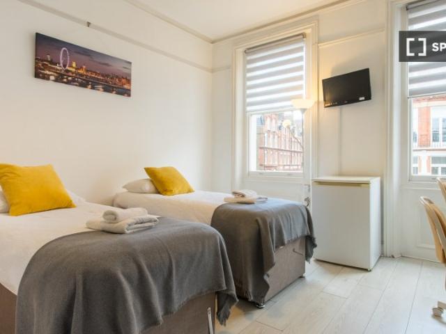 Apartment for rent in Royal Borough of Kensington and Chelsea, Greater London