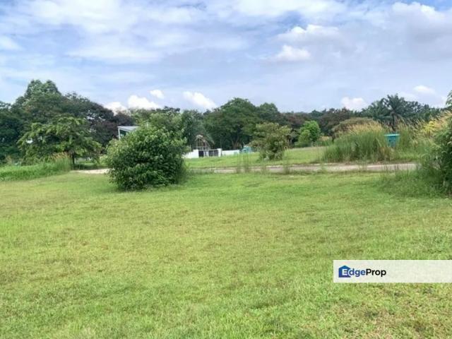 House for sale in Malaka