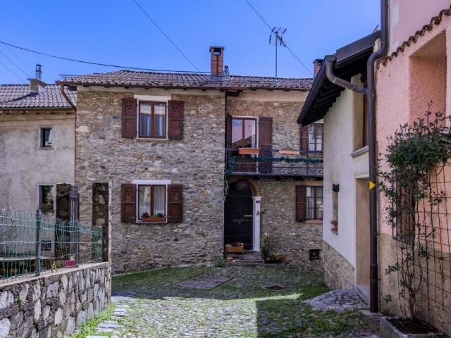 Immobilie kaufen in Alto Malcantone, Tessin