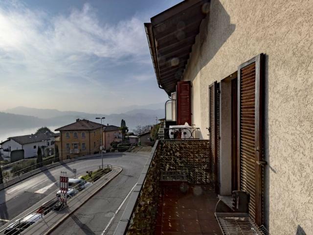 Wohnung kaufen in Aldesago, Tessin