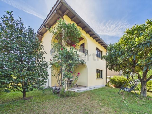 Einfamilienhaus kaufen in Bellinzona, Tessin