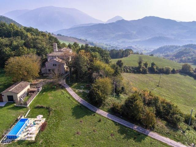 Casa in vendita a Marche, Pesaro E Urbino