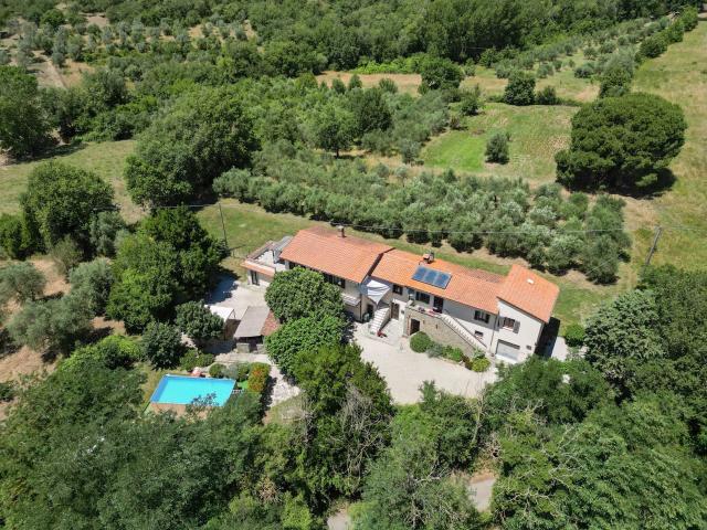 Casa in vendita a Tuoro Sul Trasimeno, Umbria