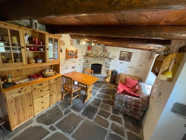 Einfamilienhaus kaufen in Gerra, Gambarogno, Tessin