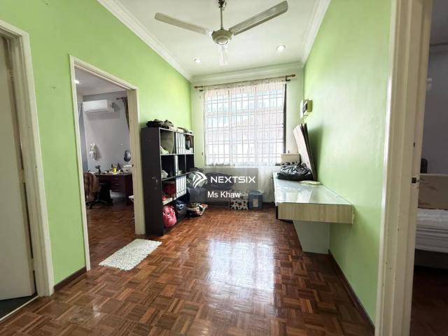 Residential House for sale in Petaling, Subang Jaya