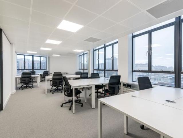 Ufficio in affitto a Milano, Lombardia