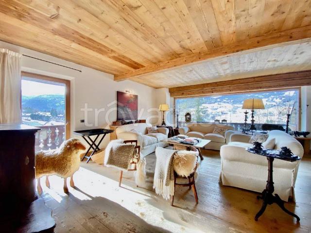 Appartamento in affitto a Cortina d'Ampezzo, Belluno