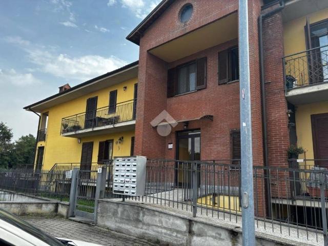 Appartamento in affitto a Cura Carpignano, Lombardia