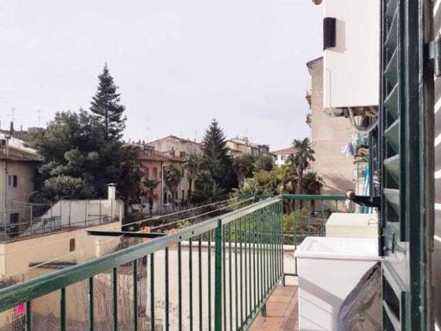 Appartamento in affitto a Quartiere 3, Firenze