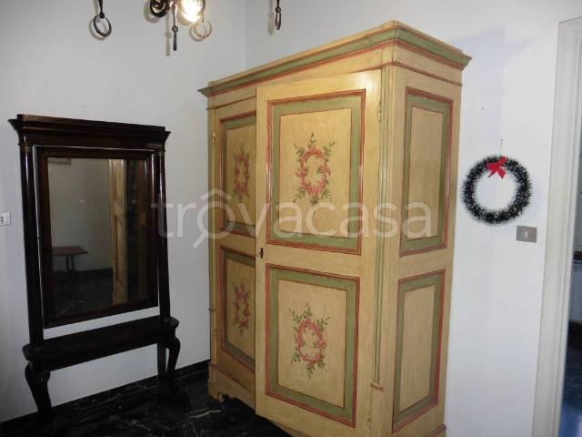 Appartamento in affitto a Centro Est, Serra Riccò