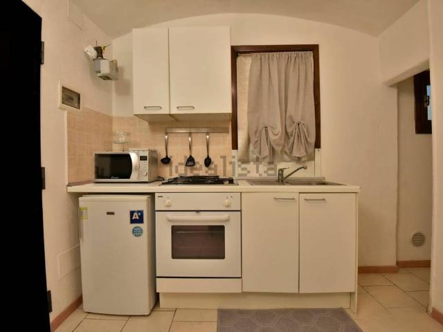 Appartamento in affitto a Centro Storico, Modena