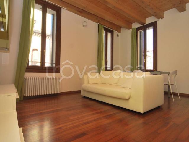 Appartamento in affitto a Sacra Famiglia, Padova