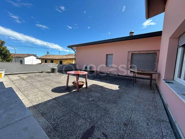 Appartamento in affitto a Valvasone, Friuli-Venezia Giulia