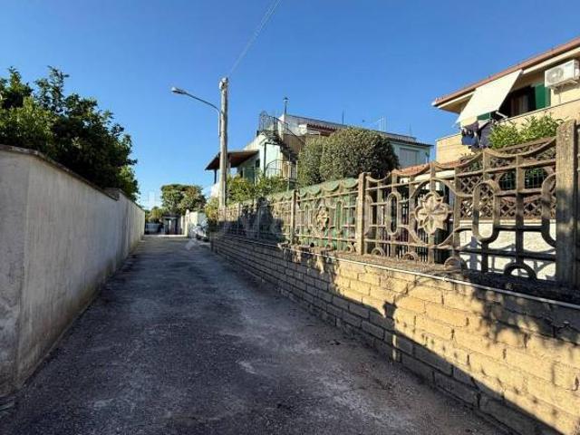 Appartamento in affitto a Piscinari, Roma Capitale