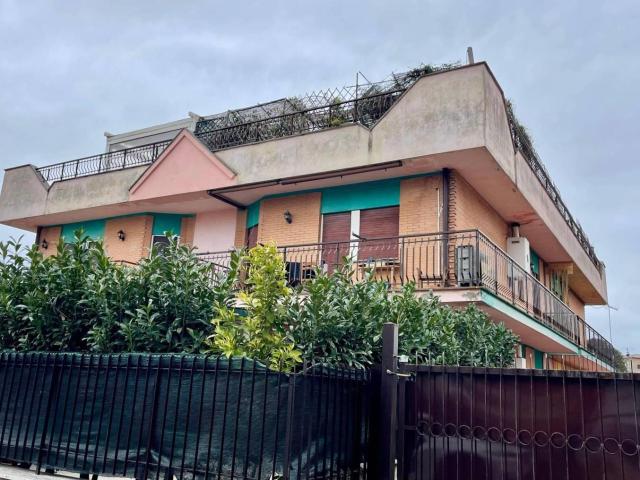 Appartamento in affitto a Tor Lupara, Roma Capitale