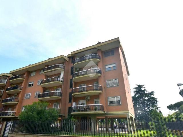 Appartamento in affitto a Ponte Linari, Roma Capitale