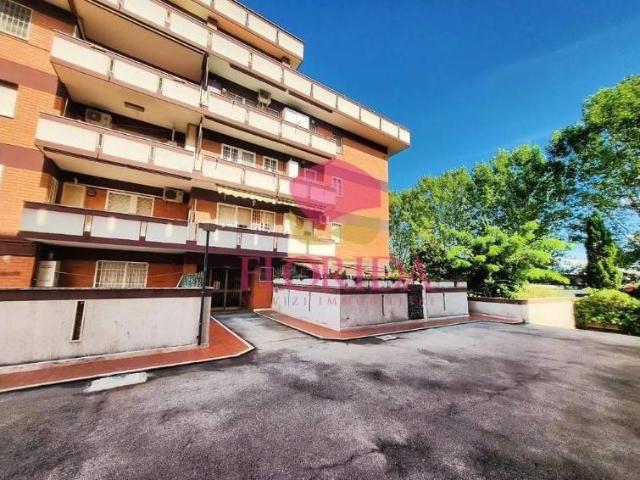 Appartamento in affitto a Laurentum, Roma Capitale