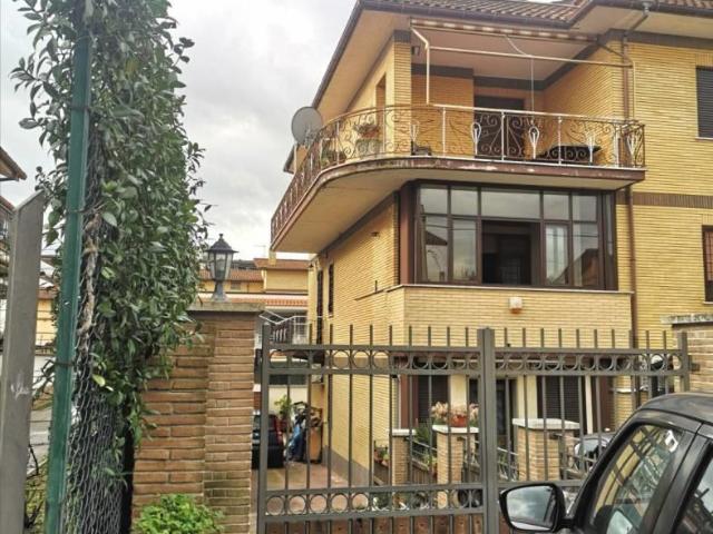 Appartamento in affitto a Pantan Monastero, Roma Capitale