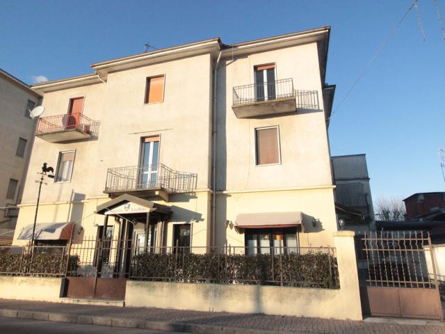 Appartamento in affitto a Ronzone, Piemonte