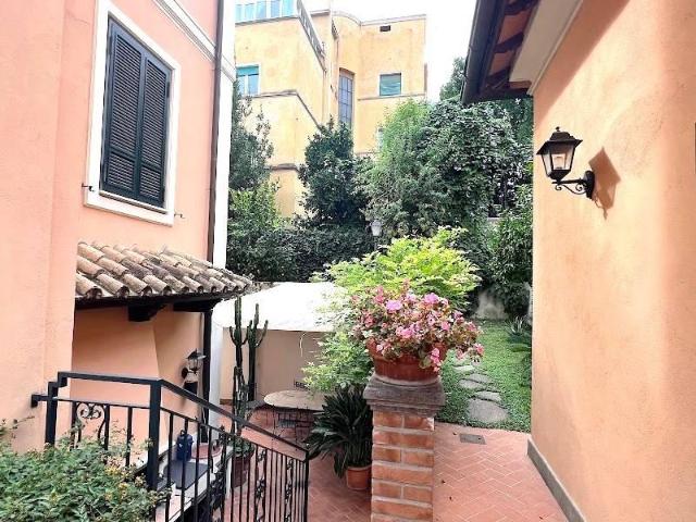 Appartamento in affitto a Municipio Roma I, Roma Capitale