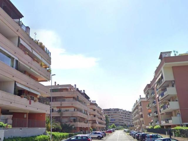 Appartamento in affitto a Municipio Roma VI, Roma Capitale