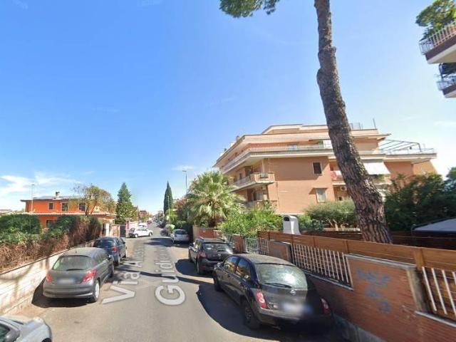 Appartamento in affitto a Municipio Roma XIII, Roma Capitale