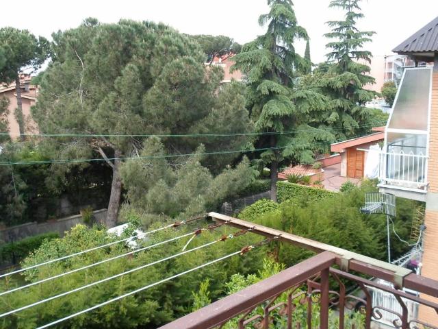 Appartamento in affitto a Municipio Roma VI, Roma Capitale